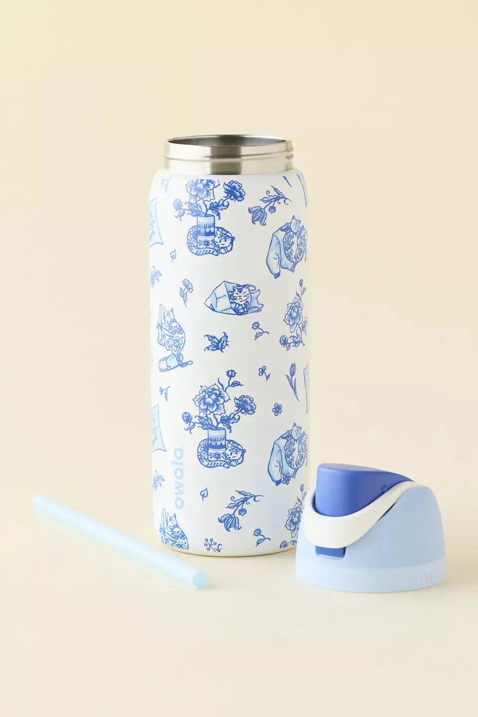 Owala UO Exclusive Delft Cat Print FreeSip 32 oz Water Bottle Ovvala
