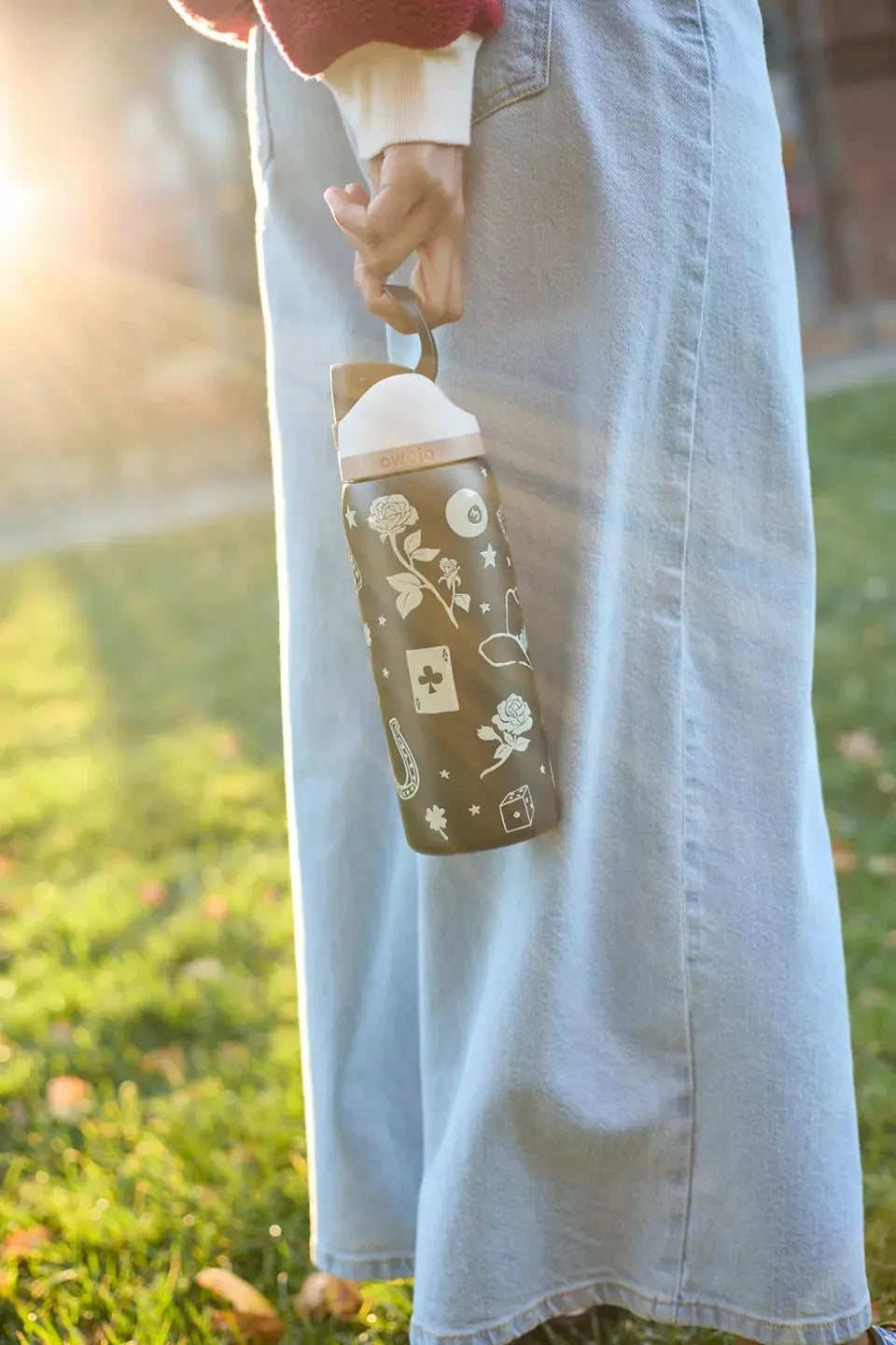 Owala UO Exclusive FreeSip 32 oz Water Bottle Ovvala